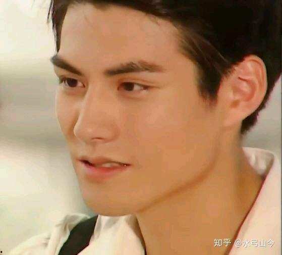 吃瓜翻脸男星小说,吃瓜翻脸的娱乐圈风云录