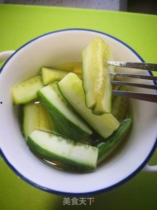 什么瓜适合做腌瓜丁吃呢,挑选最佳腌瓜丁的秘诀